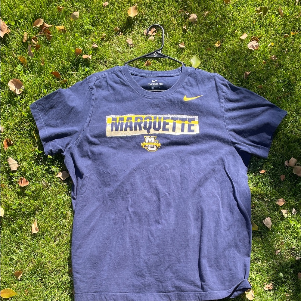 Marquette college T-shirt vintage
